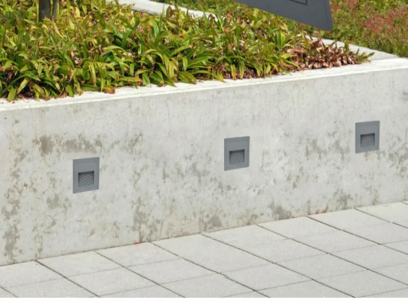 800 x 600 Step Light 3