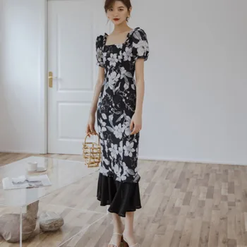 

LANMREM 2020 Spring Summer New Arrivals Square Collar Lantern Short Sleeve Print Pattern Women Sheath Vintage Dress AW57009S