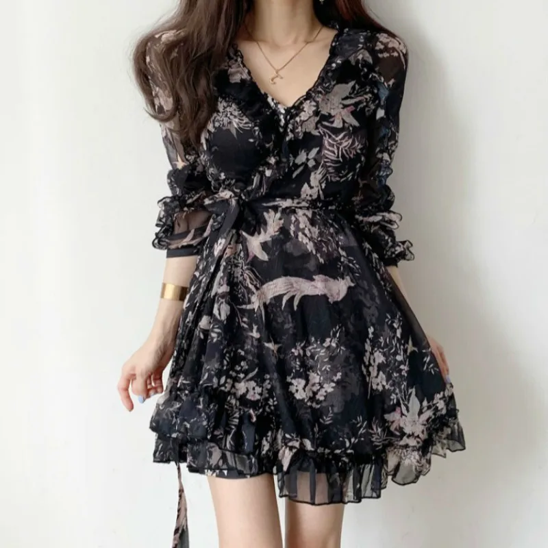 Женское шифоновое платье с цветочным принтом оборками v образным вырезом