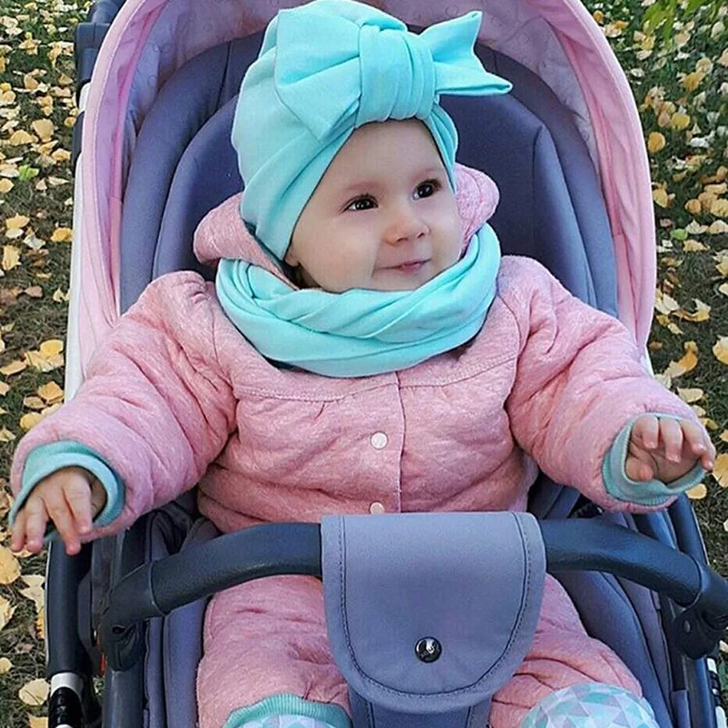 Модная детская шапка с меховым помпоном, воротник с бантом, однотонная вязаная теплая шапка, детская шапка, плюшевая шапка, наушники, детская шапка, вязаная крючком,# E20
