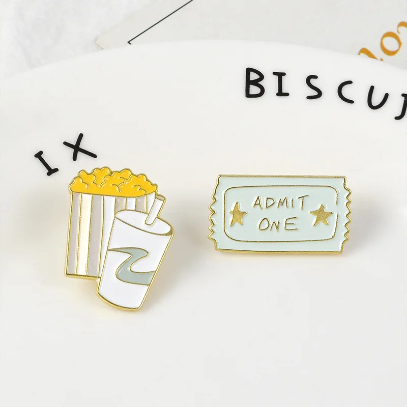 

WEISHUOLI Creative combination to watch movies must-have cola popcorn movie ticket set cartoon brooch