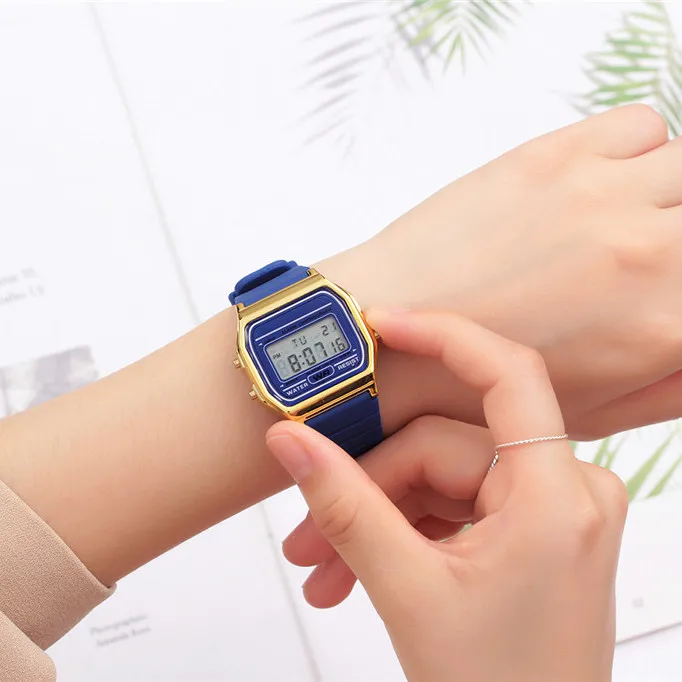 Мужские и wo мужские парные электронные спортивные часы простые квадратные одноцветные цифровые водонепроницаемые электронные часы мужские 50
