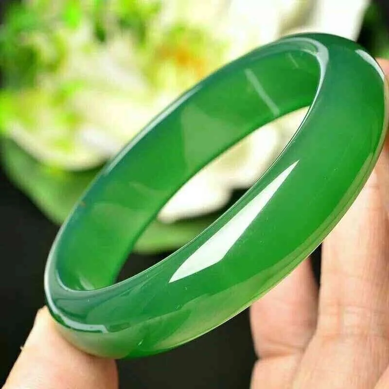 Chinese Real Natural Green Jade Emerald Bracelets & Bangles For Women