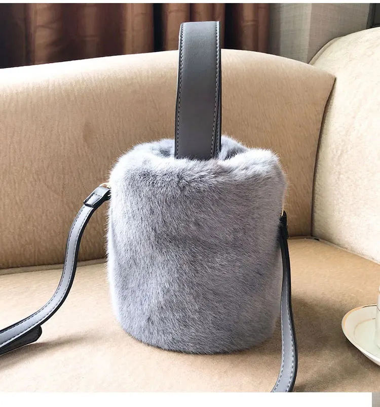 Осенне-зимняя сумка-мешок из искусственного меха,, Южная Корея, женский маленький пушистый мешок, леопардовая сумка-мессенджер, Роскошная искусственная меховая сумка