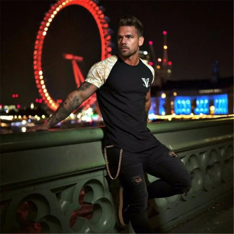 8811806491_1910616405