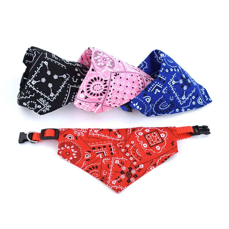 

Factory Wholesale Pet Bib Dacron Printed Triangular Scarf Small Dog Cat Retractable Collar Triangular Towel