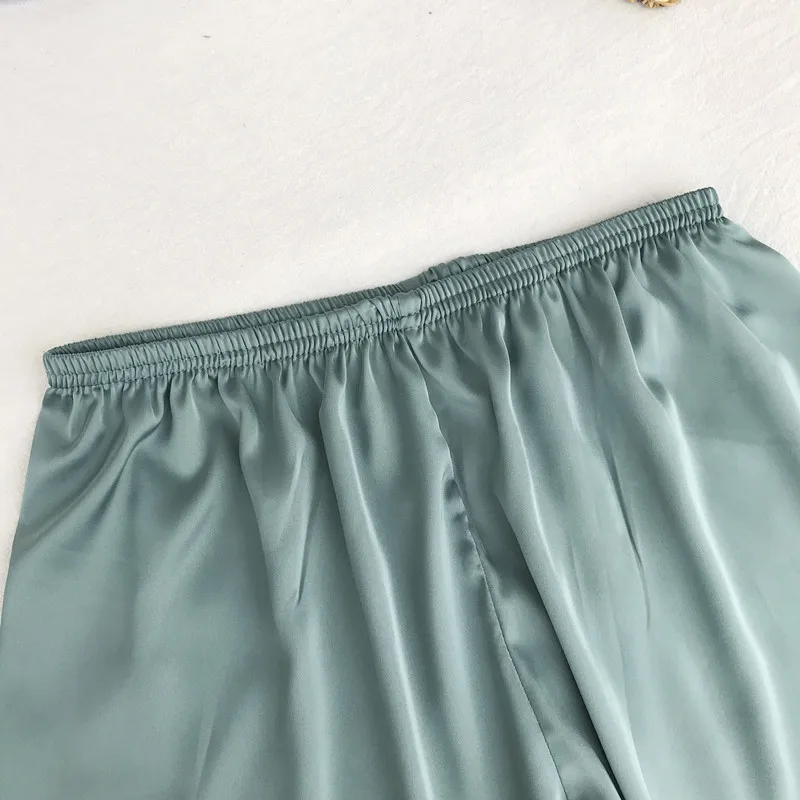 12740490177_383628695