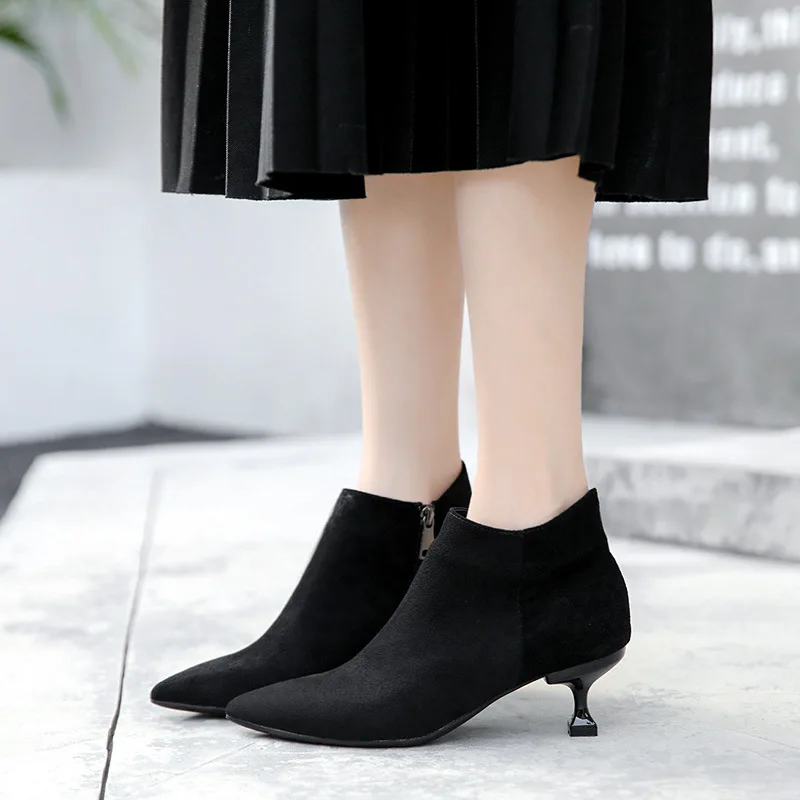 

D5331-1, 5331-1 Small Short Boots Women's Thin Heeled Cat with 2019 New Style Versatile Single Boots Martin Boots Women's Breath