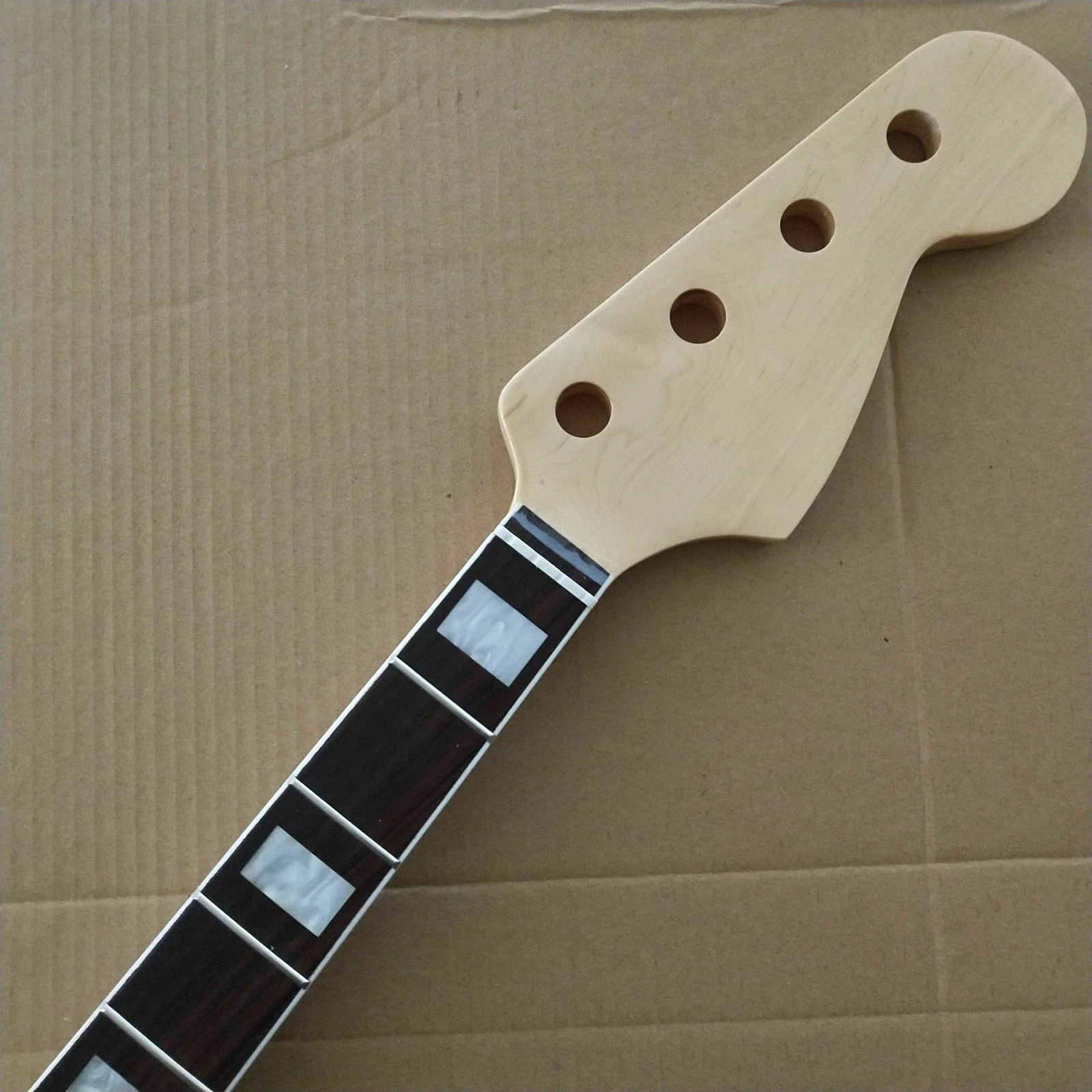 4 String 20 Fret Rosewood Fingerboard ReplacementGuitar Parts