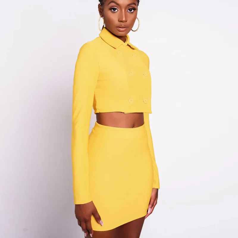 12137297739_1992208469