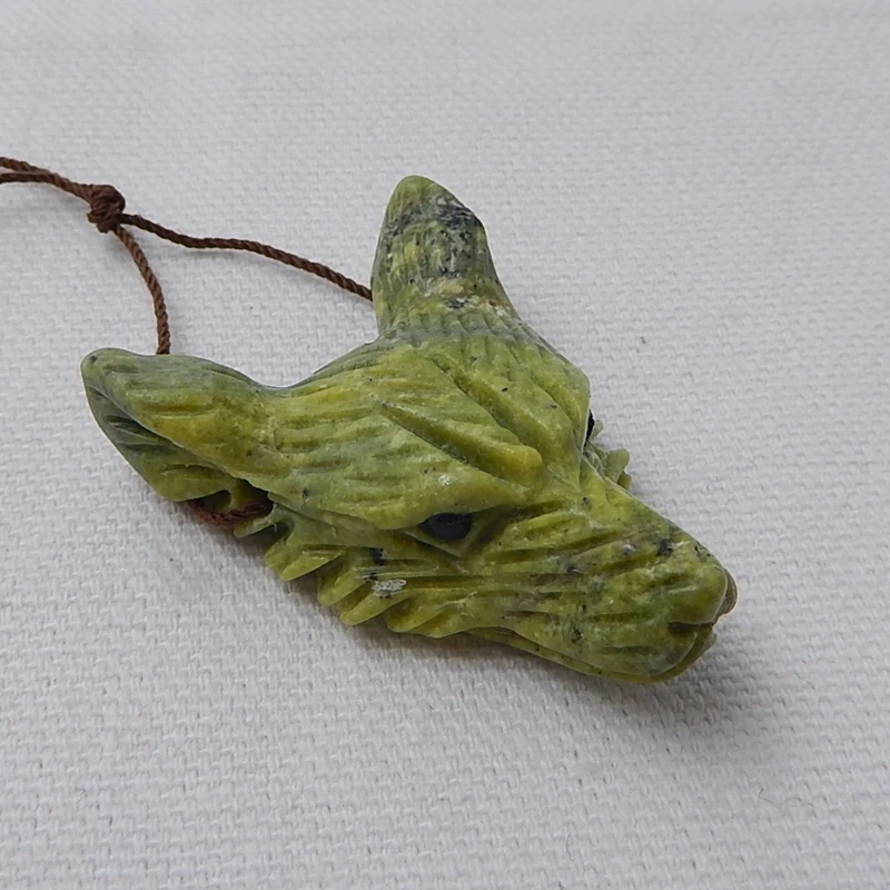 

Natural Stone Serpentine Handmade Animal Wolf Head Fashion DIY Jewelry Pendant For Moving Accessory 39x29x13mm 14.9g