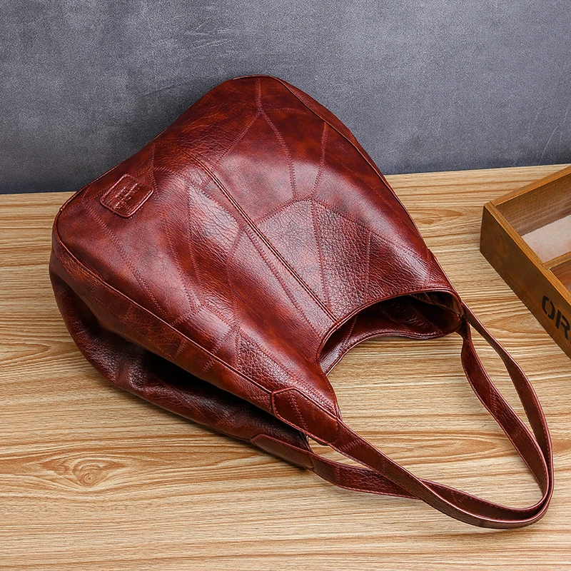 

Retro soft leather tote bag simple wild one-shoulder handbag multi-layer large-capacity casual ladies Messenger bag tide