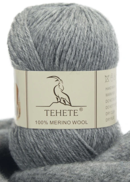 TEHETE 100% Merino Wool Yarn for Knitting 3-Ply Luxury Warm Soft  Lightweight Blue Crochet Yarn (Star Blue)