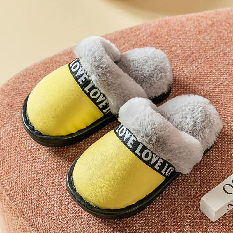 

2020 New arrival waterproof indoor slippers famliy house children female male home warm slippers winter shoes toddler