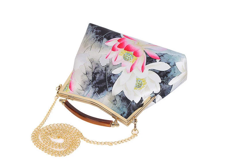 2021 Newest Pure Handmade Bag Fringe Designer Lock Shell Bags Vintage Chain Women Shoulder Crossbody Bag Chic Women's Handbags