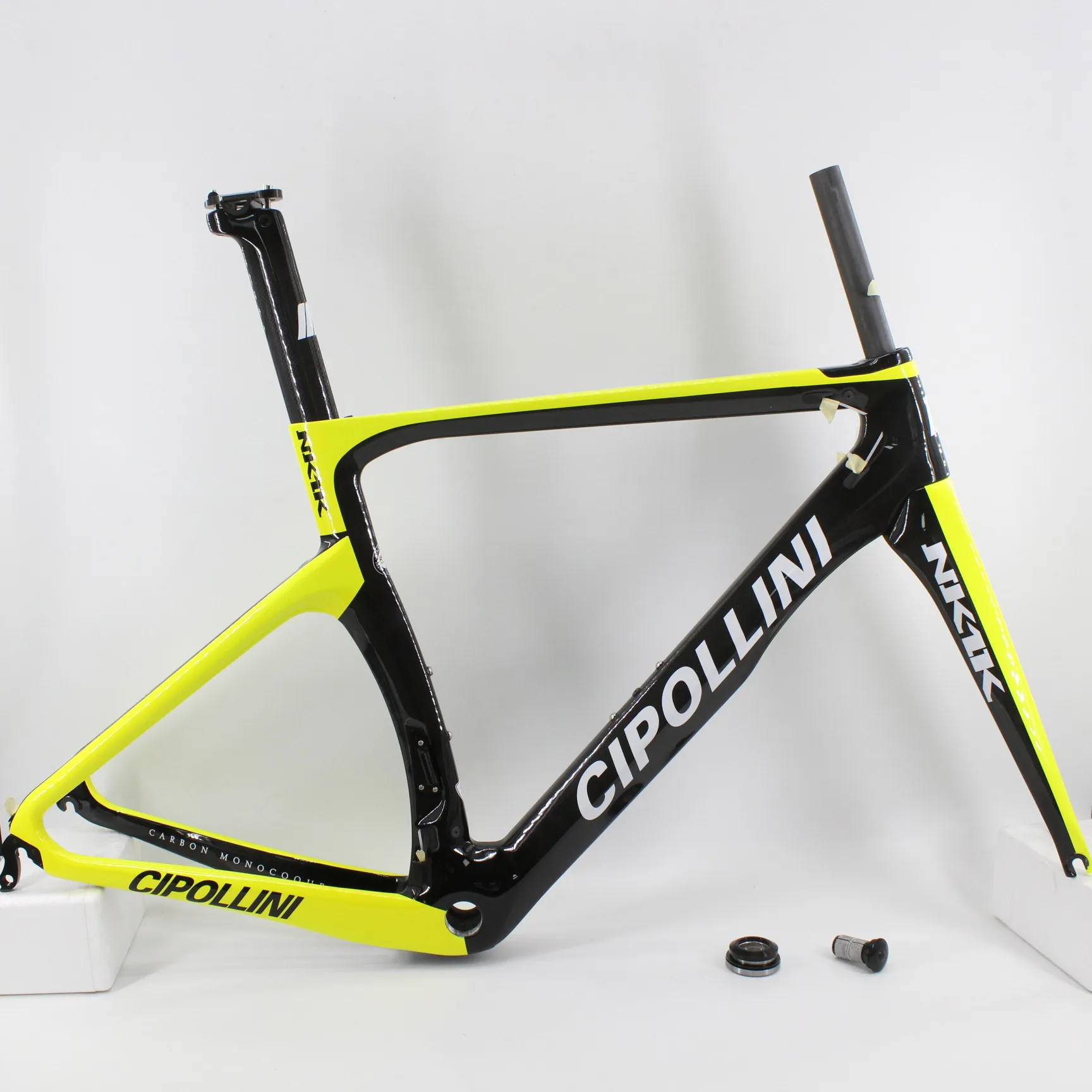 chaussure velo route jaune fluo