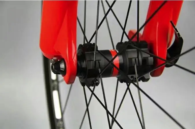 Адаптер QR ZRACE на 15 миллиметров переходник 9 мм для MTB и ROAD передняя ось CUBO
