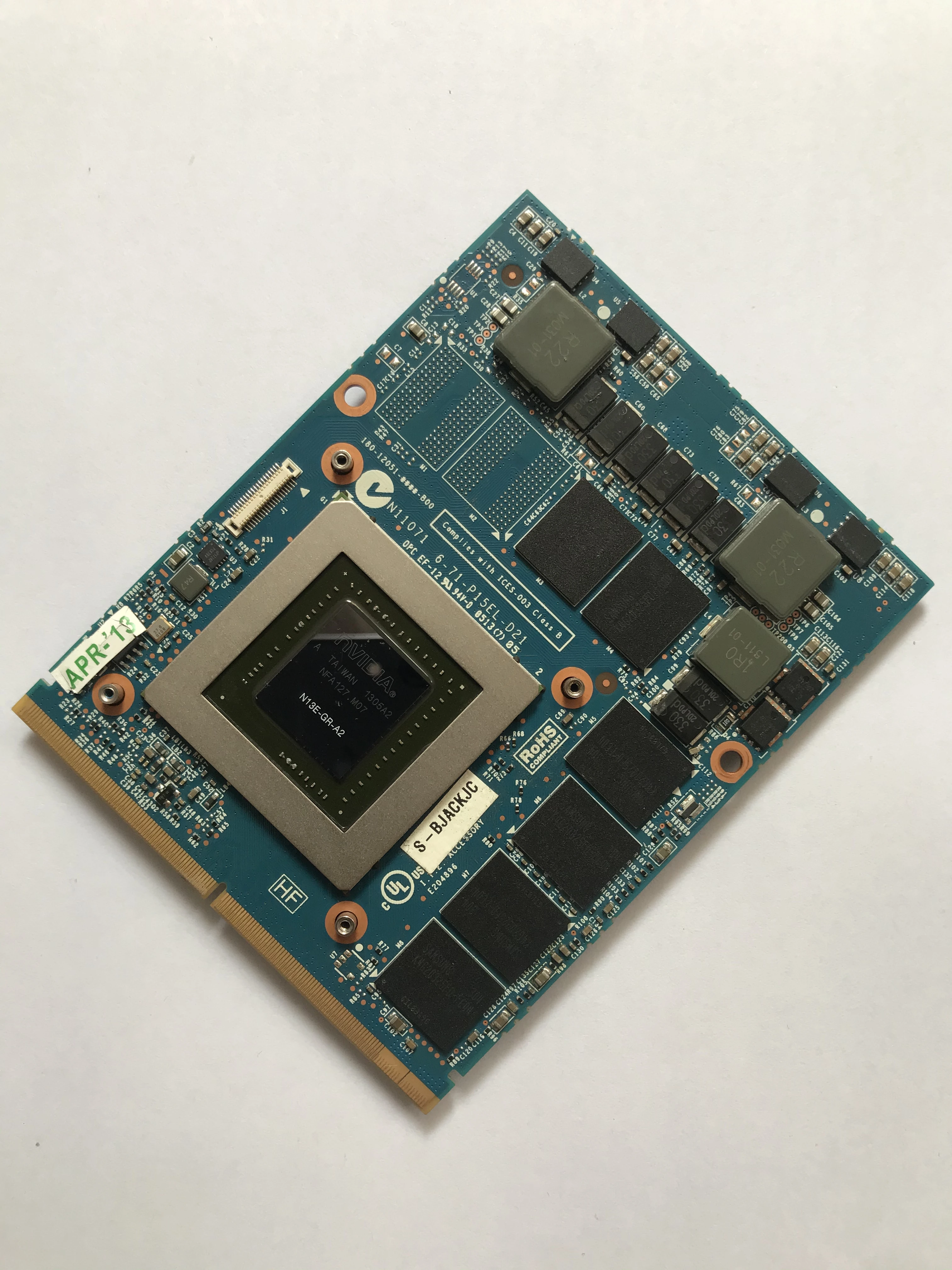 Видеокарта GTX675M GTX 675M 6-71-X510L-D01 6-71-X510L-D02 2G VGA для Clevo X7200 X8100 P150HM P170HM P150EM P170EM P150SM P170SM |