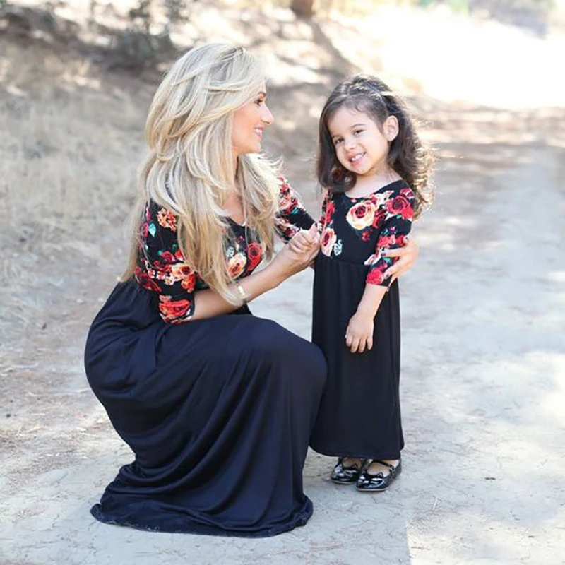 Fashion Dresses For Mother And Daughter Long Family Look Floral Girls Dress Family Matching Patchwork Mommy Me Clothes Outfits