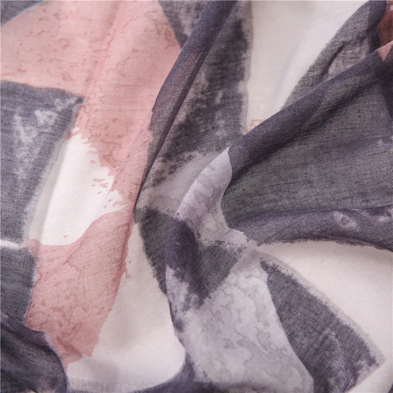 11495302416_906224695