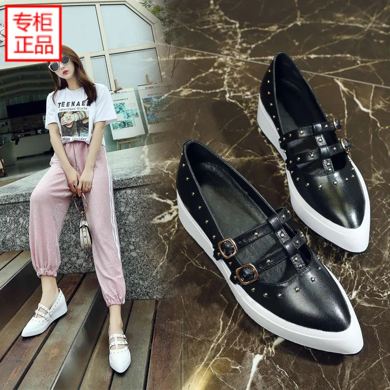 

2018 New Style Genuine Leather Pointed Toe Flat Top Shoes Women's Rivet Low-Cut Thick Bottomed Shoes Casual Versatile Slip-on Pl