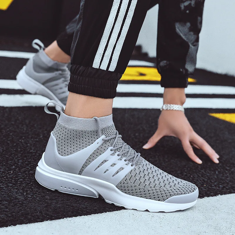 

2019 Spring And Summer New Style Fly Woven Athletic Shoes Men's Punched Sheet Surface Running Shoes Casual Shock Absorption wa z