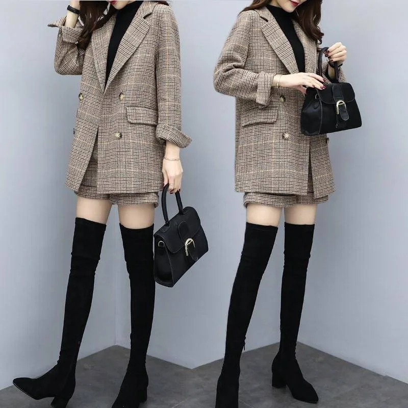 

2019 New Style WOMEN'S Dress Autumn Two-Piece Set Woolen Jacket Thousands of Birds Suit Shorts Casual Fashion WOMEN'S Suit Autum