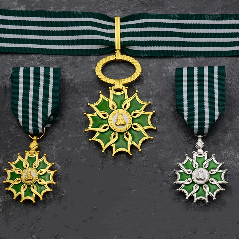 Francia Arti E Letteratura Medaglia Commander Officer Knight Level Honor Legion Servizio Distinto Distintivo Commemorativo In Metallo
