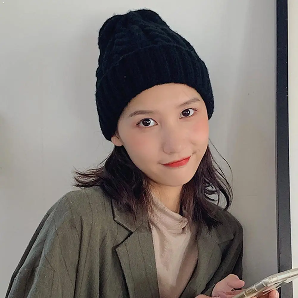 

Thick knit twisted pure color woolen hat W6B7
