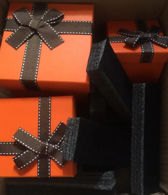 Fashion Bow Gift Box Orange Black Bronzing Bow Party Valentine's Day  Lipstick Perfume Bestselling Large Cardboard Paper Gift Box - Gift Boxes &  Bags - AliExpress