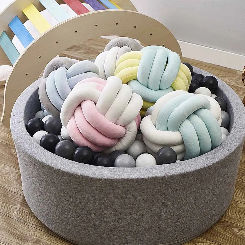 9229136544_378197899