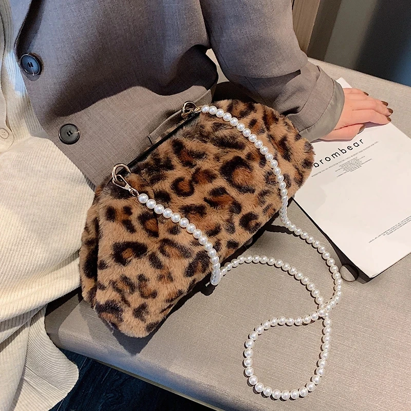 

Pearl Shoulder Belt Fur Bag animal print leopard Crossbody bag women ladies winter warm Shoulder bags famous Clutch 2021
