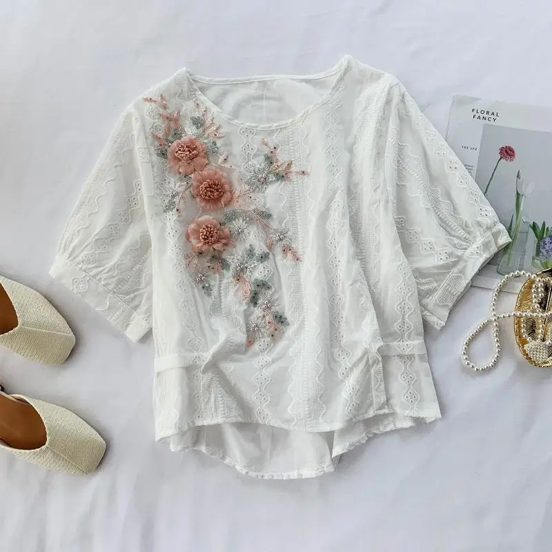 

MUMUZI embroidery beading flower shirt female design tops short front long back 3d flower white blouses
