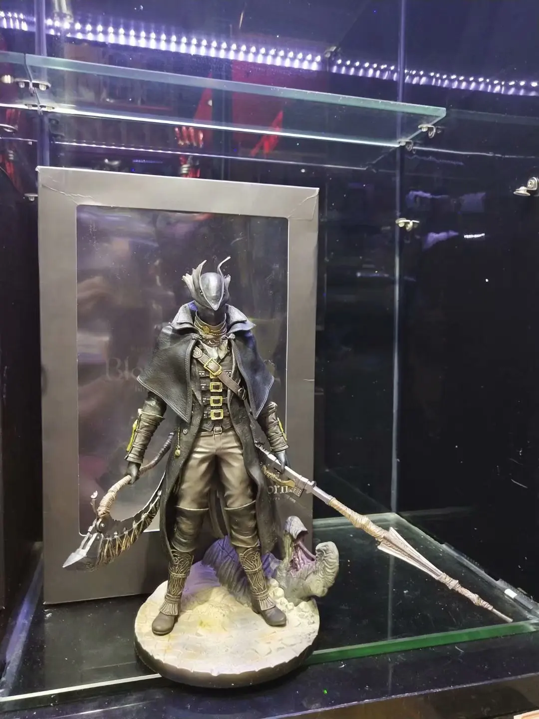 

Game Bloodborne the Old Hunter Gecco PVC Action Figure Collectible Model Toys