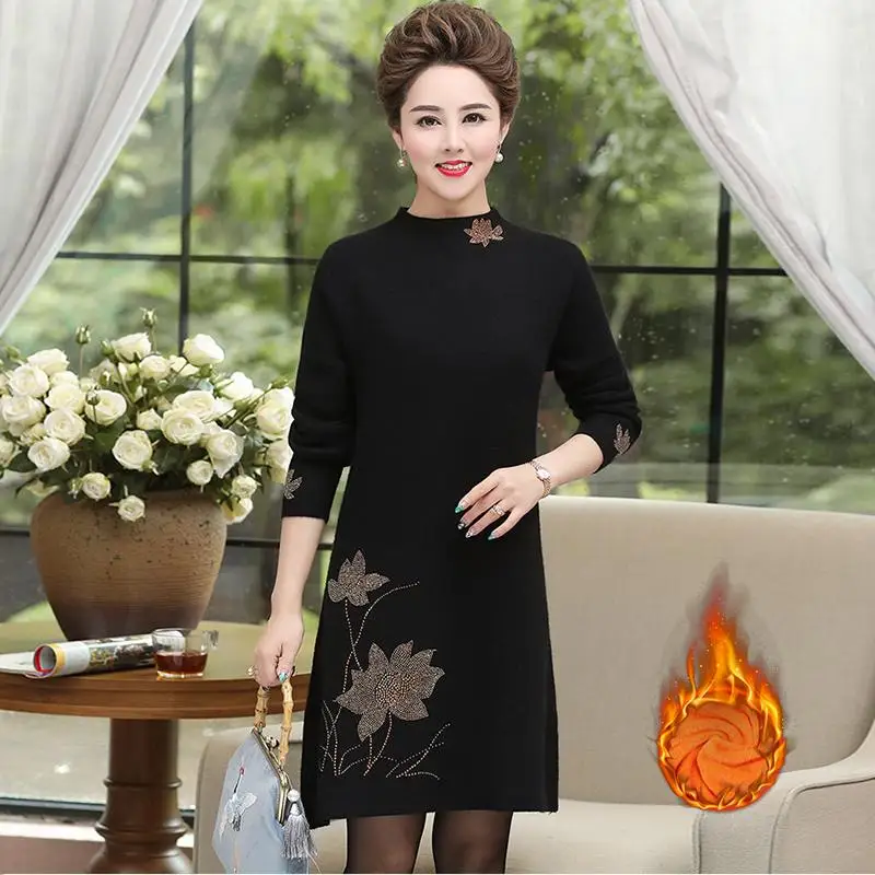 black plus velvet 02 Большой размер 5XL осень зима женщины среднего возраста вязаные платья женские толстые теплые длинный рукав джемпер платье T231 - Цвет: black plus velvet 02