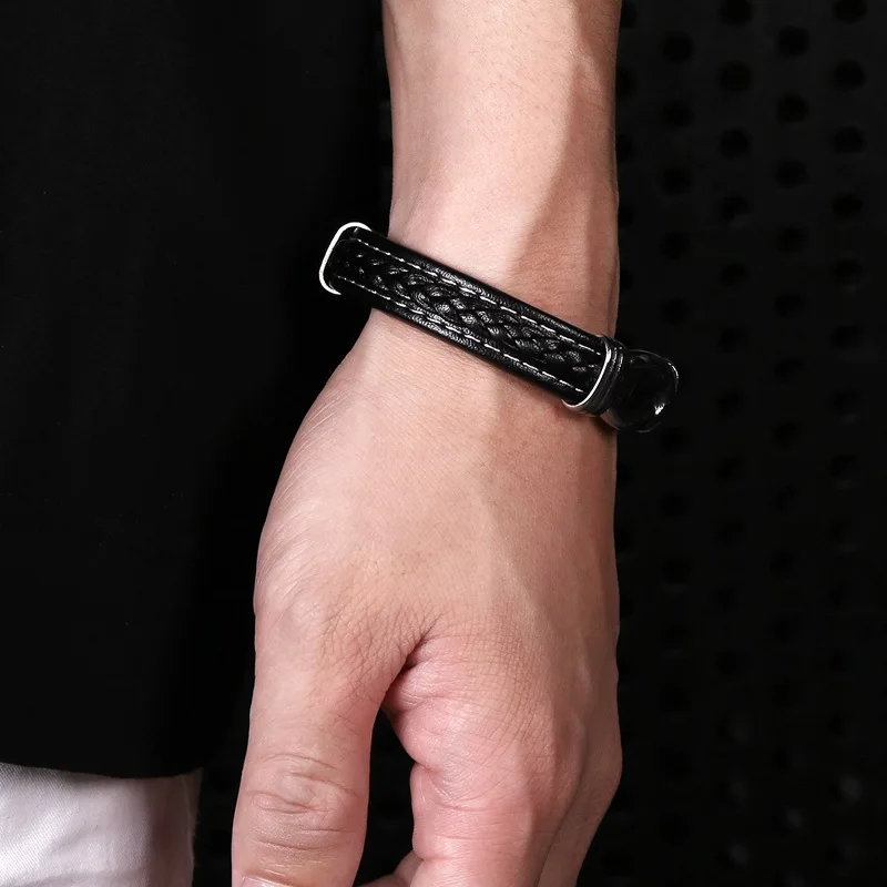 5728938762_1887647444