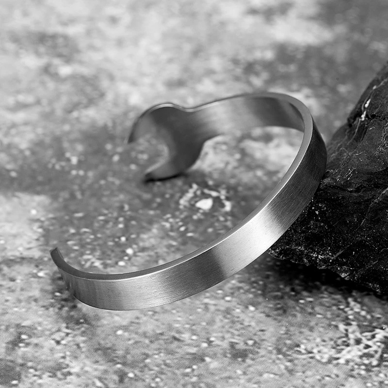 Trend Punk Biker Wrench Tools Bangles Vintage Stainless Steel Wrench Mechanic Spanner Bracelet Men Wristband Cuff Bracelets 2021 4