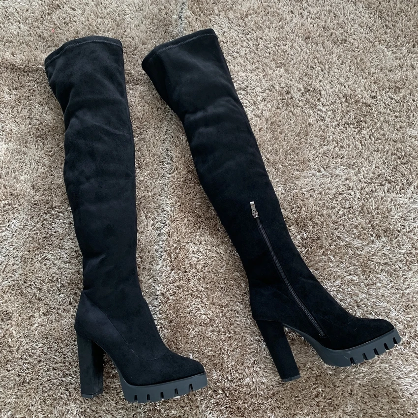 Женские сапоги на платформе 11 см женские зимние сапоги выше колена черная обувь из искусственной замши высокие сапоги до бедра женская зимняя обувь на меху