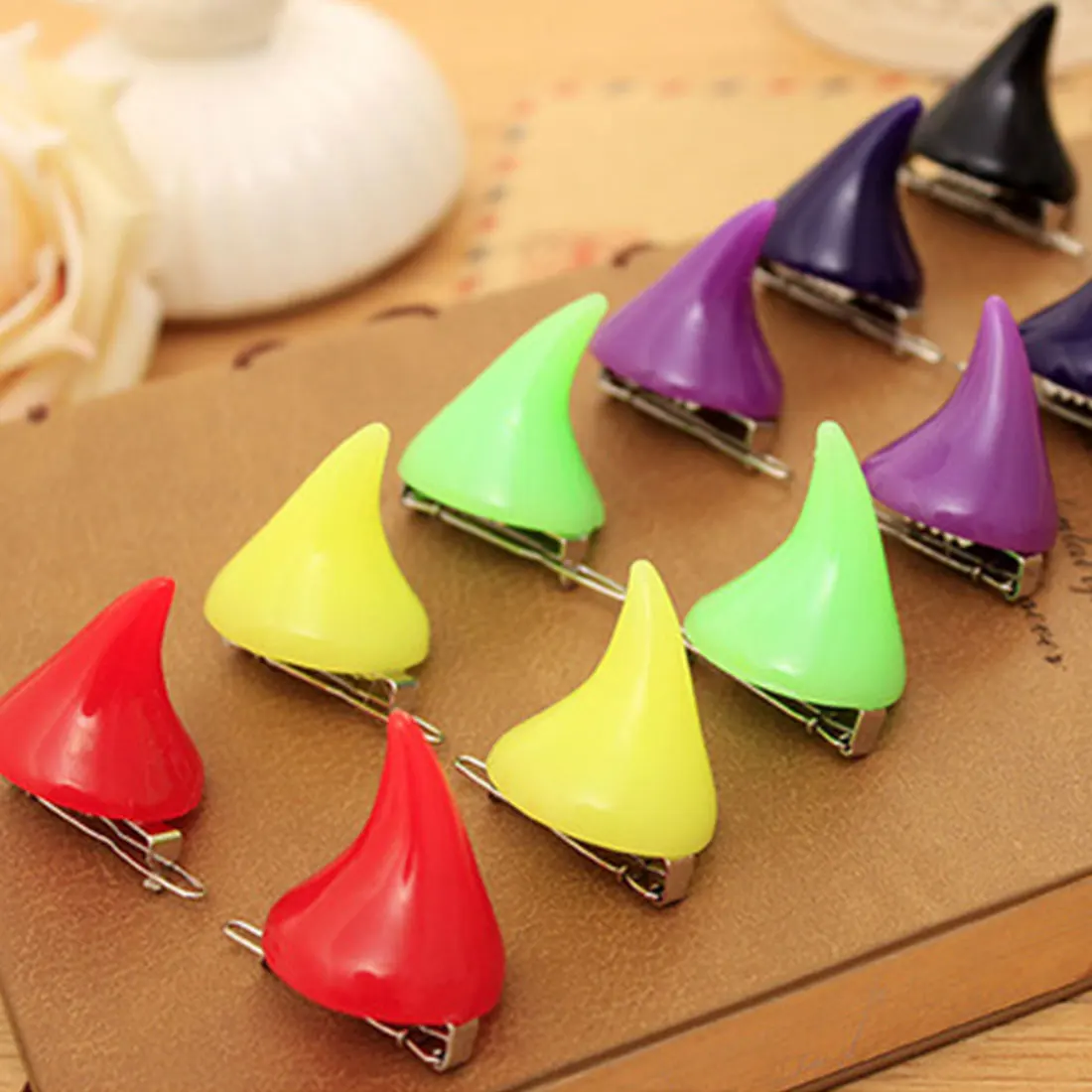 2pcs Women Chic Halloween Stereo Devil Horns Ears Clip Hairpin Hair barrettes