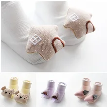 Новые нескользящие носки для малышей на весну, лето, осень, антискользящий для детей, милые мягкие носки для мальчиков и девочек с фруктами