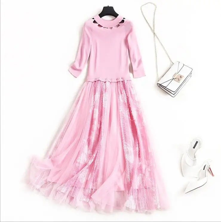 

New European and American women's dresses for spring 2020 The seven - point sleeve knitting hollow Lace mesh Fashion dress