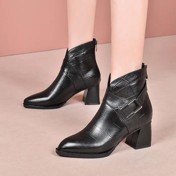 

2020 Winter autumn Short Boots Classic Genuine Leather Party Shoes Woman Big Size Chunky Heels New Women Ankle Boots