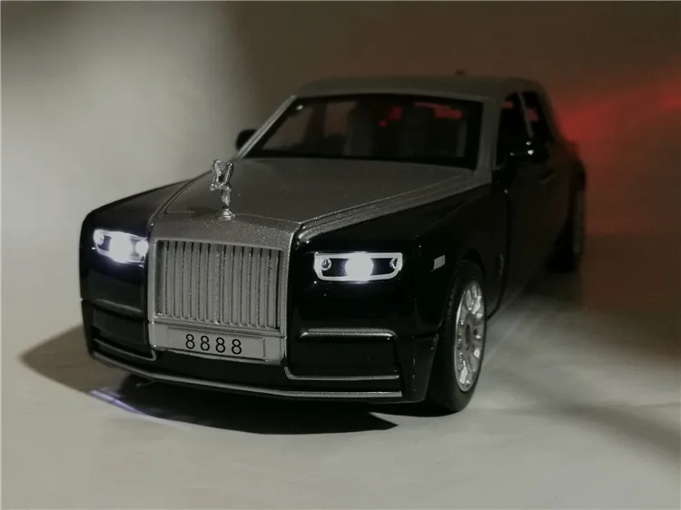 Высокая имитация 1:28 Rolls Royce роскошный модель автомобиля из сплава звуковой светильник Вытяните назад 6 дверей для мальчиков Игрушки