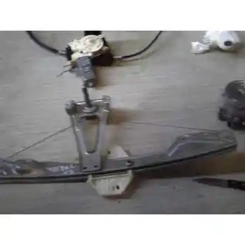 

1750967 window lifter Rear Left Renault Clio Ii Phase Ii (b/cb0) Authentique