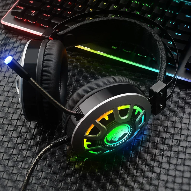 Wired Gaming Headphones Stereo Sound PC Earphones Noise Reduction with Mic Colorful RGB Light Volume Control for Desktop Laptop