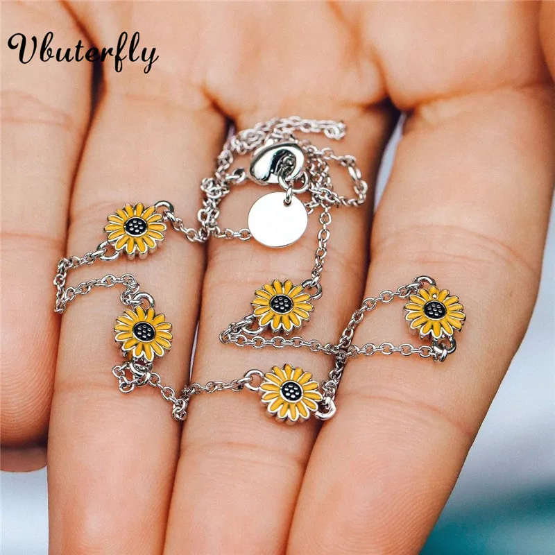 

17'' Dainty Sunflower Necklace You are My Sunshine Boho Pendant Jewelry Gifts for Mom & Women Girl Sunflower Charm Choker HJ28DG