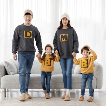 

1pc Family Winter Sweaters Twins Baby Christmas XMAS Kids Adult Family Pajamas Sets Papa Mama Bear Mother and Daughter Clothes