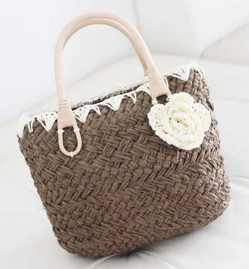 

New Pastoral Straw Bag Sweet Woven Bag Female Bag Flower Handbag Beach Bag Retro Small Fresh Straw Bag
