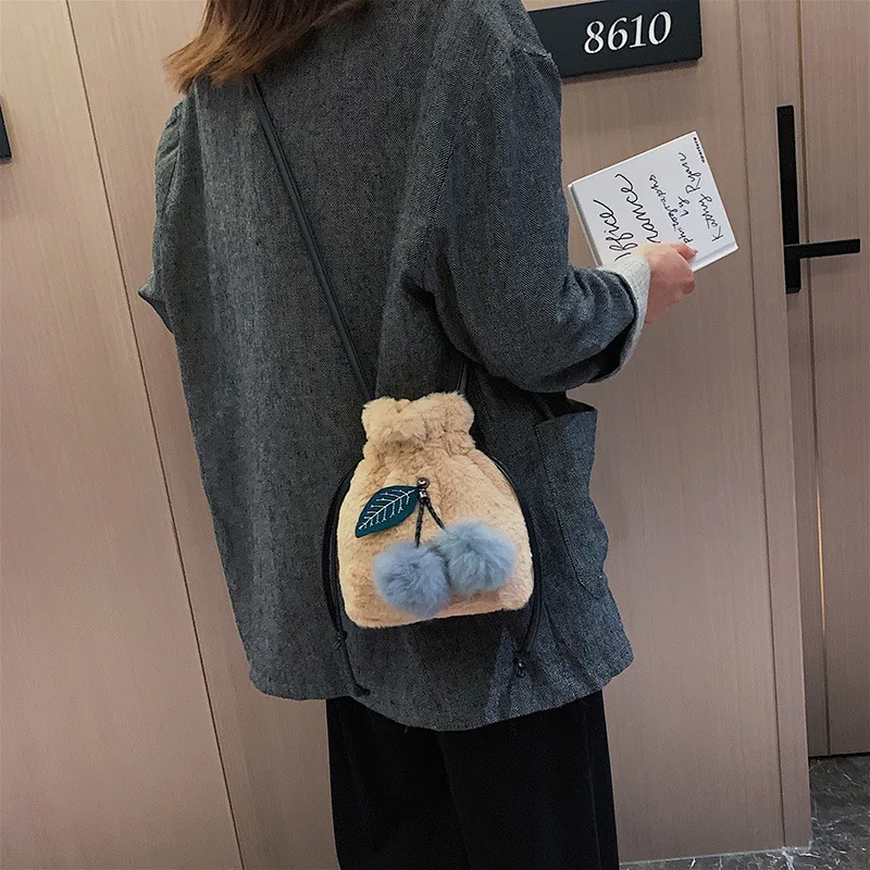 

Autumn And Winter Popular Bag Women's New Style 2019 Fashion Korean-style Versatile Shoulder Bag Plush Bucket Bag