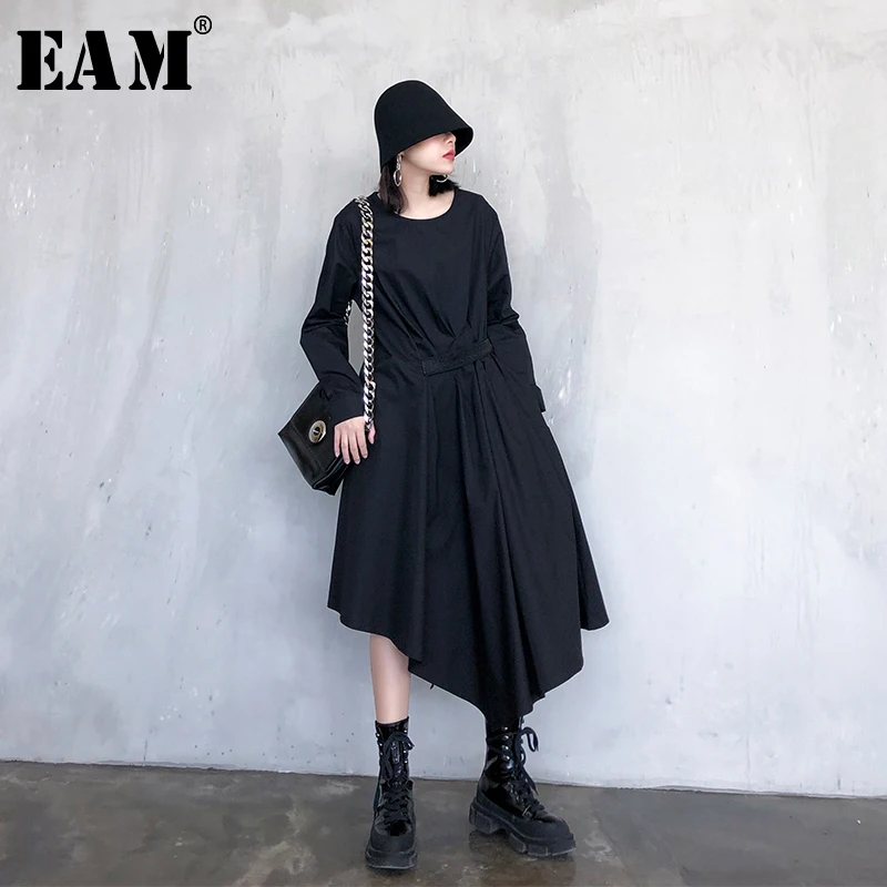 

[EAM] Women Black Asymmetrical Pleated Big Size Dress New Round Neck Long Sleeve Loose Fit Fashion Tide Spring Autumn 2020 1R787